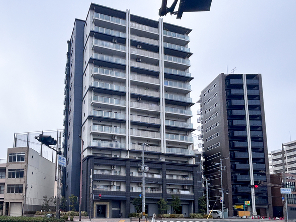 【エステムプラザ京橋Ⅲリベルタ】外観