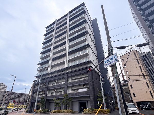 【エステムプラザ京橋Ⅲリベルタ】外観