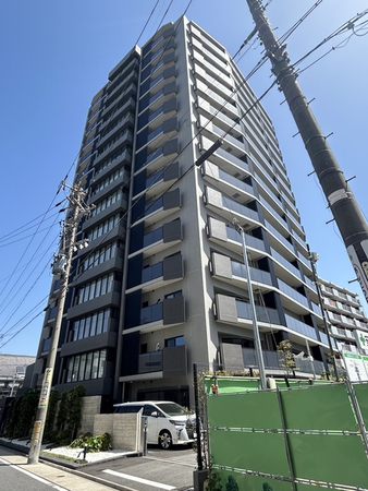 【ローレルコート御器所駅前ザ・レジデンス】外観