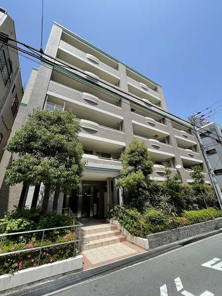 【ディークラディア吹田千里丘】外観写真 【ディークラディア吹田千里丘】外観写真