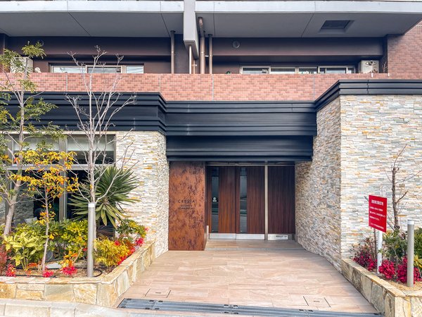 【クレヴィア甲子園四番町】エントランス