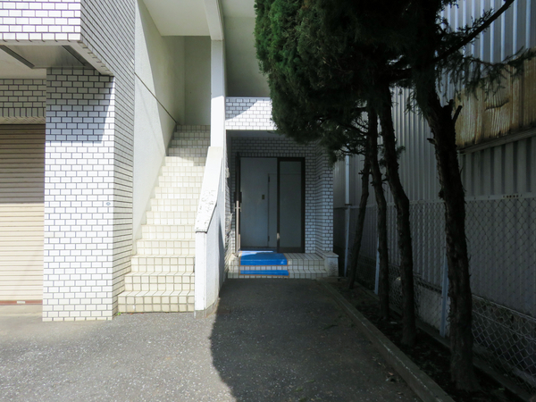 【芙蓉ハイツ】エントランス