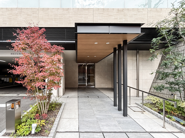 【ドレッセ青葉荏田北フロント】エントランス