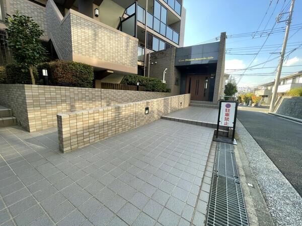 ライオンズマンション上大岡ヒルズ