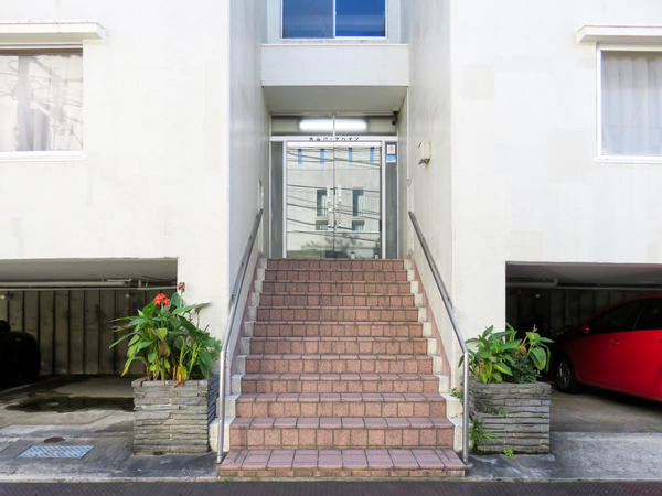 【大山パークハイツ】エントランス