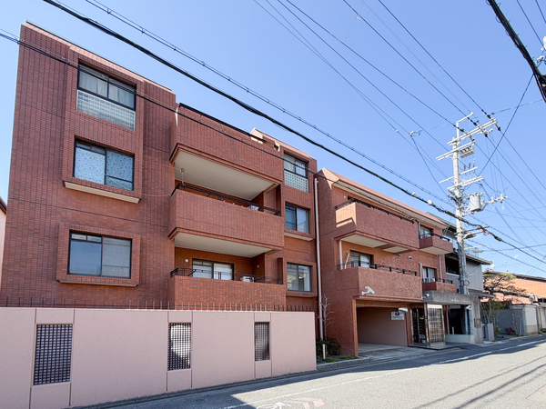 【ライオンズマンション烏丸西】外観