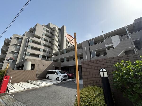 【藤和シティホームズ氷川台】外観