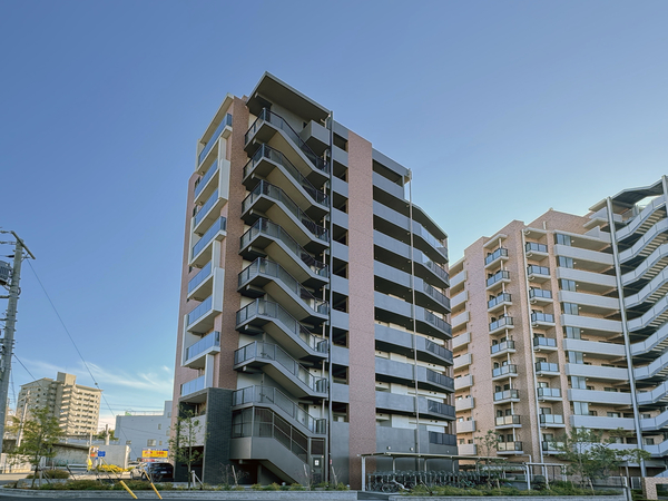 【コンフォルシア北柏】外観