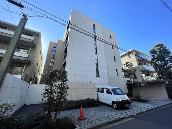 【プラウド高輪三丁目】外観