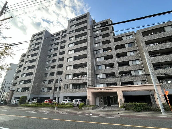 【東峰マンション野間大池公園】外観