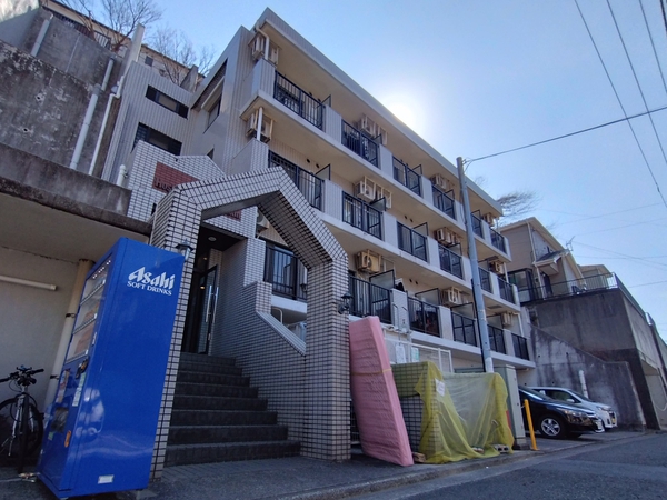 【クリオ星川弐番館】外観
