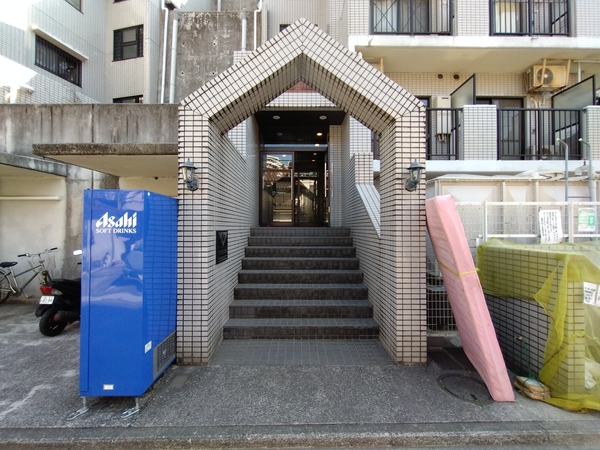 【クリオ星川弐番館】エントランス