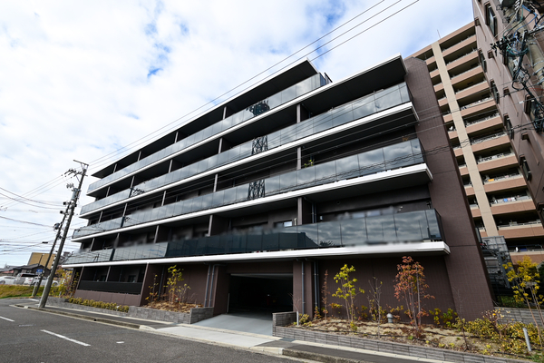 【ユニロイヤル上社】外観