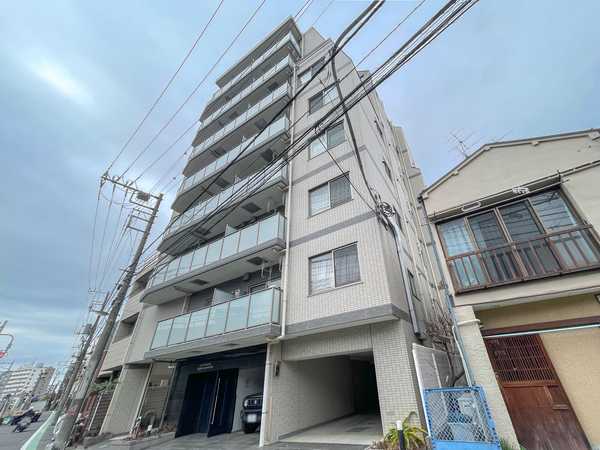 【ライフガーデン西日暮里】外観