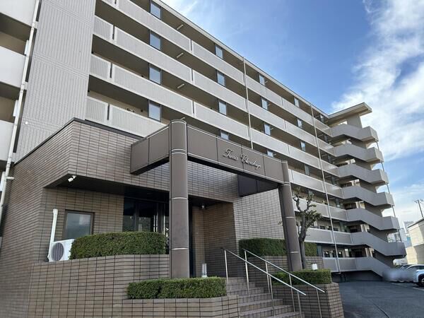【チュリス長楽寺】外観