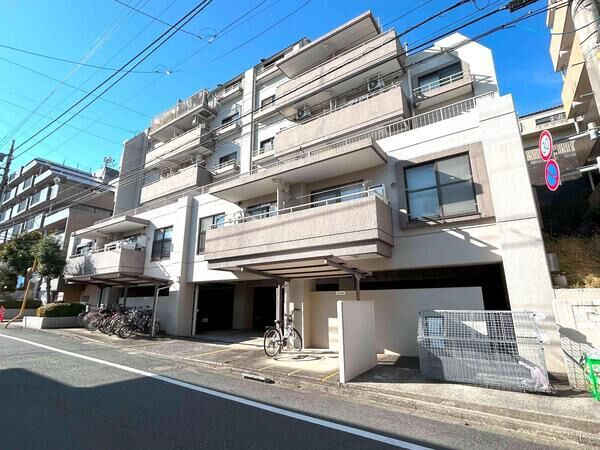 【ユーカリハイツ永山】建物外観