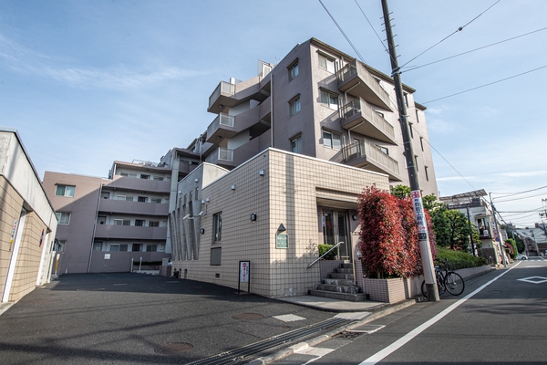 【世田谷上町ハイム】外観写真