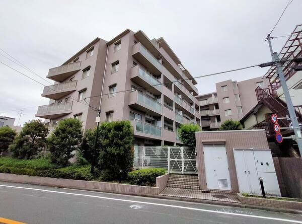 【世田谷上町ハイム】外観写真