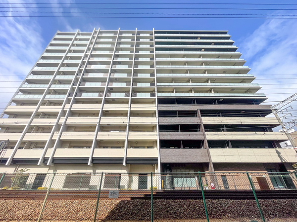 【ワコーレ塚口駅前ファーストエンブレム】外観