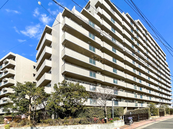 【野村ステイツ岩倉五条川スカイウィング】外観