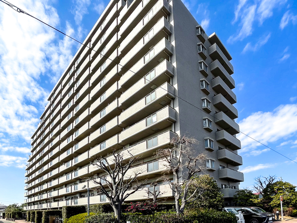 【野村ステイツ岩倉五条川スカイウィング】外観