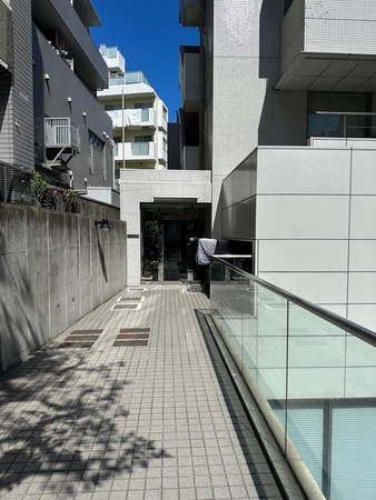 【代官山ウエスト】アプローチ