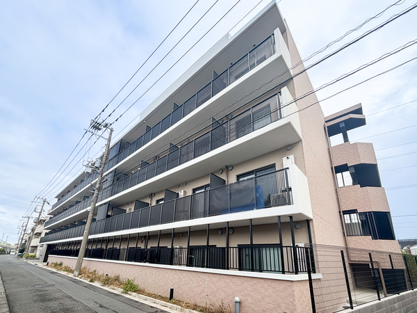 【CREVISTA高砂】外観 【CREVISTA高砂】外観