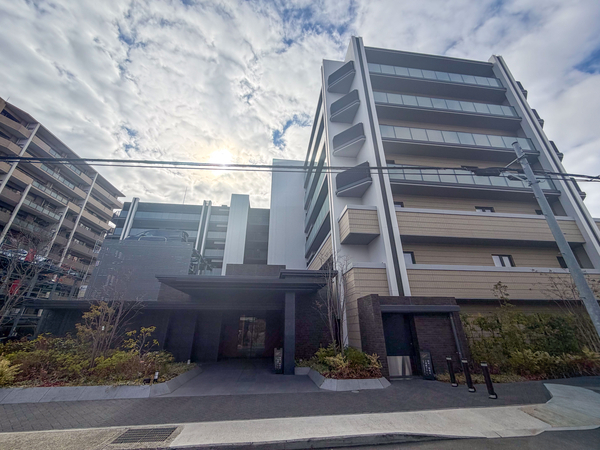 【ジオ茨木中穂積】外観 【ジオ茨木中穂積】外観