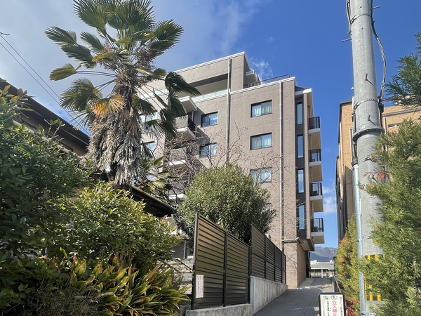 【エヌヴィ六甲森後町】外観