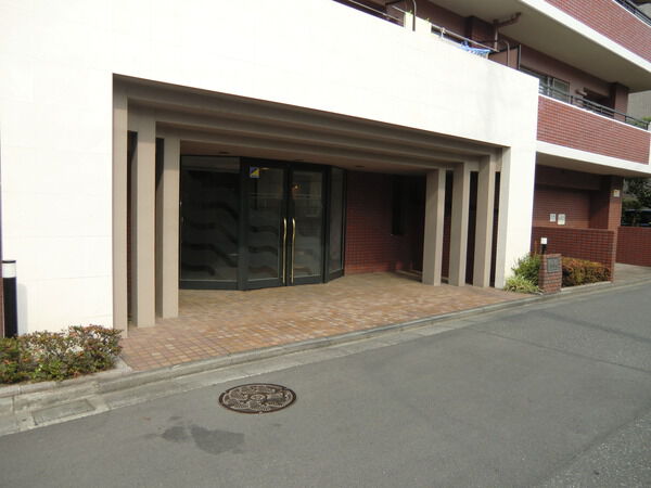 【グレーシア湘南台】入り口