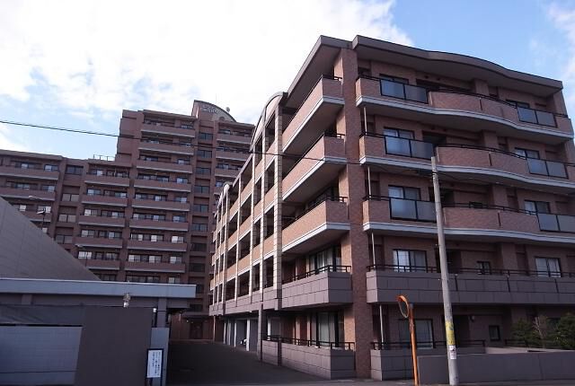 ロジェ真駒内緑町 2枚目 ロジェ真駒内緑町