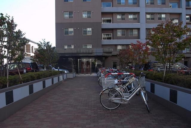 ステイツ琴似河畔公園