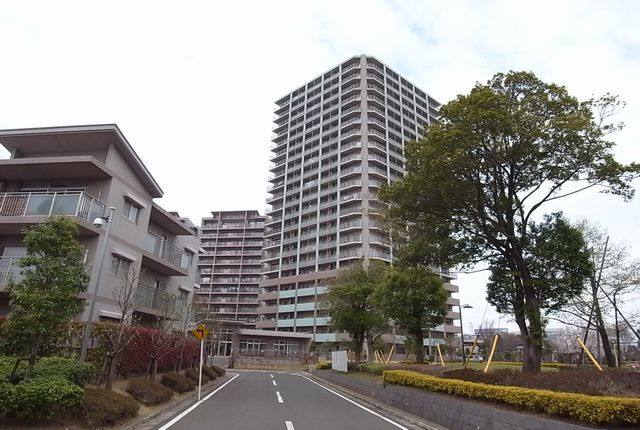 ローレルスクエア千葉ニュータウン中央