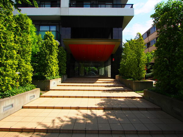 【ソアールタワー市ヶ谷の丘】エントランス 【ソアールタワー市ヶ谷の丘】エントランス