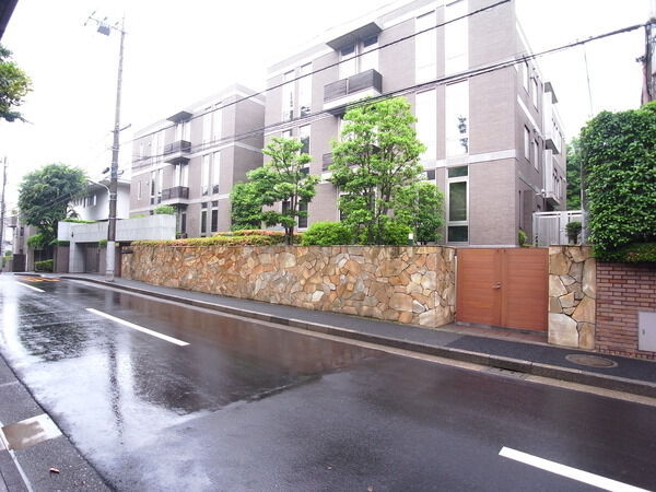 ソルジス島津山