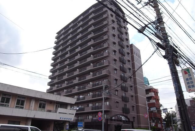 町田パインマンション駅前通り