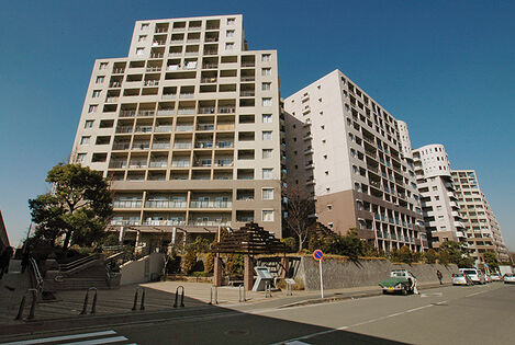 プロムナード仲町台 2枚目 プロムナード仲町台
