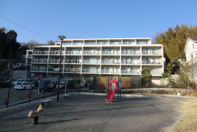 ハウス生田シナリーテラス 2枚目 ハウス生田シナリーテラス