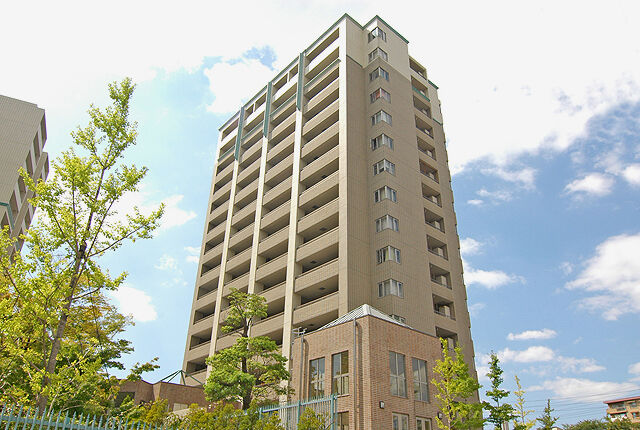 【滝川グランドヒルズ】外観写真