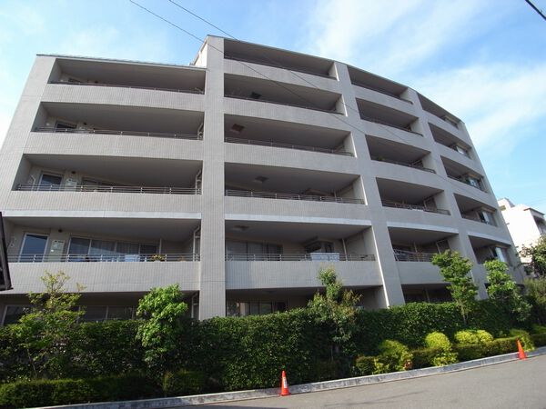 ヒルズ豊中桜塚ガレリア