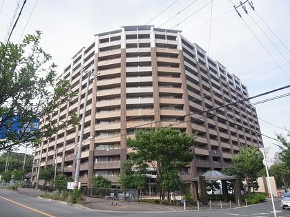 イトーピア高槻グランドガーデンズ