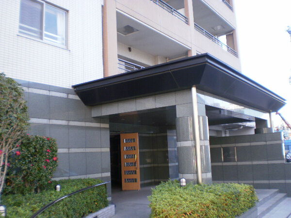 【アーデル武蔵浦和ファシーノ】エントランス 【アーデル武蔵浦和ファシーノ】エントランス