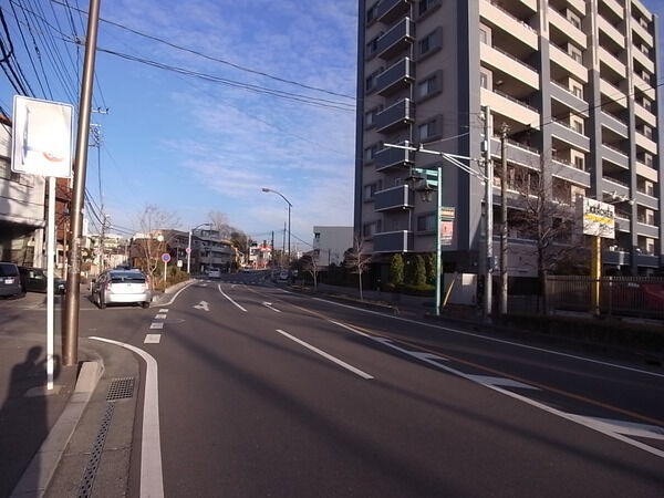 【サニーコート武蔵浦和】前面道路