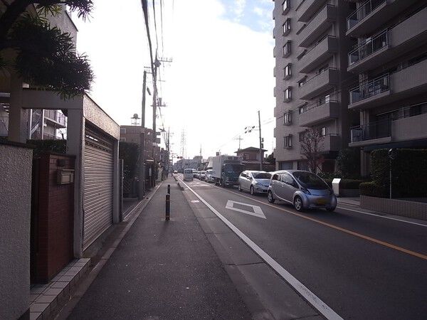 【ゼファー武蔵浦和】前面道路