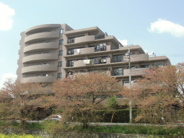 【モアステージ川越グランデュール】外観写真