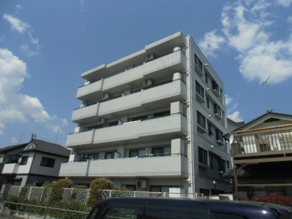 【ライオンズマンション川越南古谷第2】外観写真