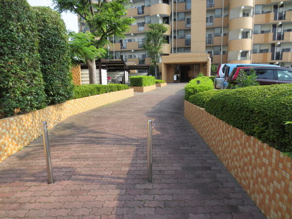 川口リバーサイドローヤルコーポ 3枚目 川口リバーサイドローヤルコーポ