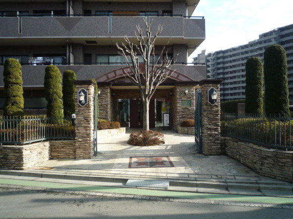 【ダイアパレス新所沢けやき台2】外観写真
