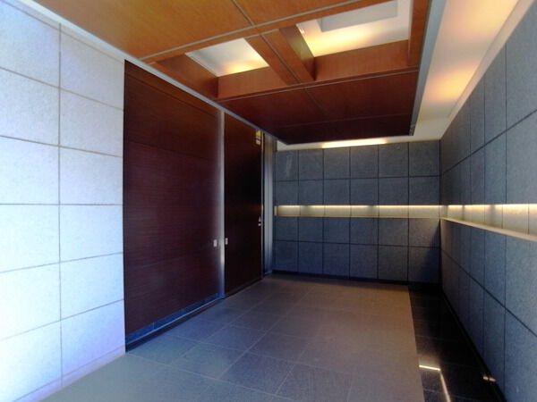 【コスモフォーラム所沢】エントランス 【コスモフォーラム所沢】エントランス