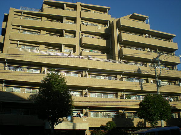 【ヴァンテヴェール東所沢】マンション外観 【ヴァンテヴェール東所沢】マンション外観